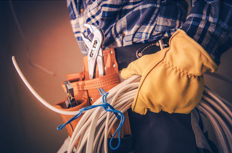 Electrician in Olathe