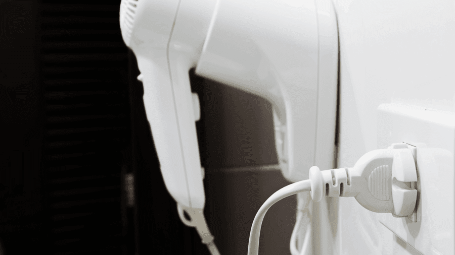 Electrical wiring in Mission Hills