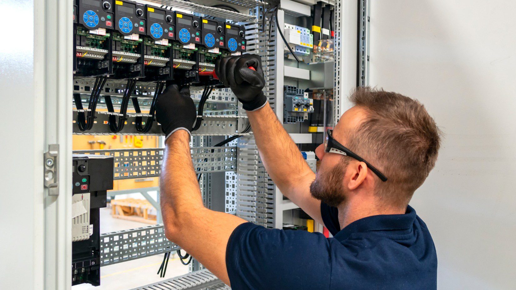 Mission Hills electrical repair company